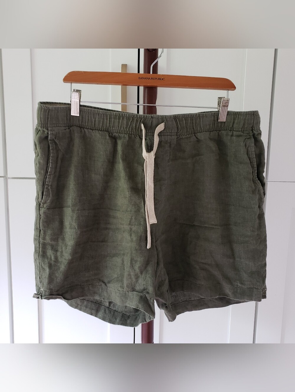 Banana Republic Linen Shorts Mens Large Olive Green Drawstring Athletic Short